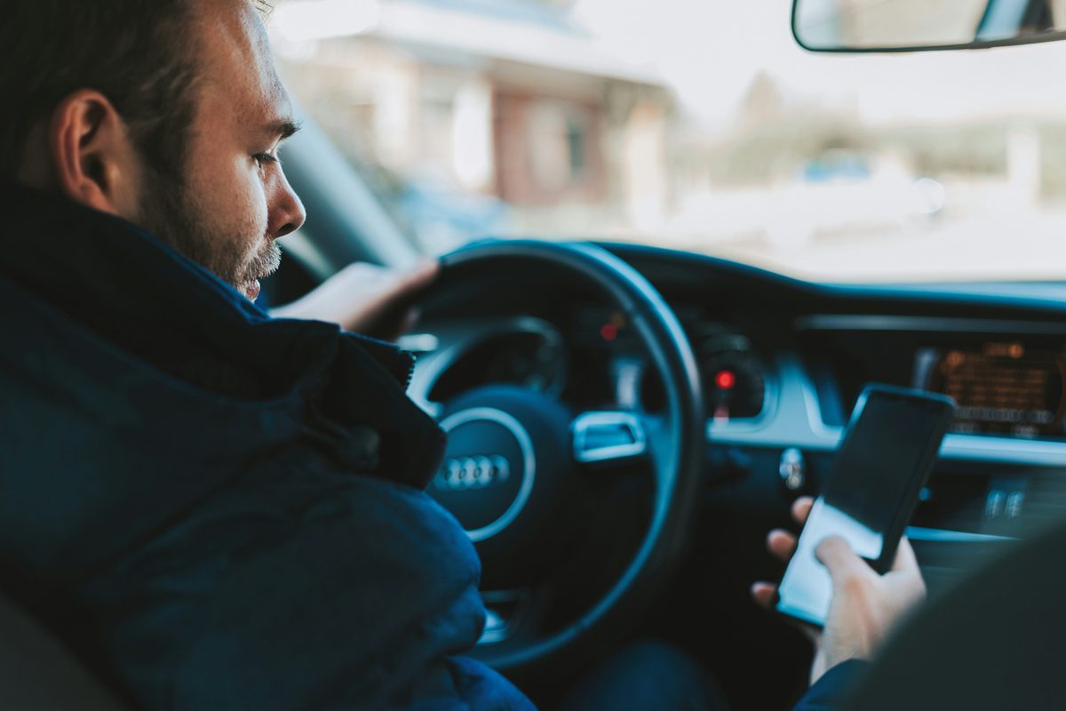 Anfrage per Smartphone eingeben